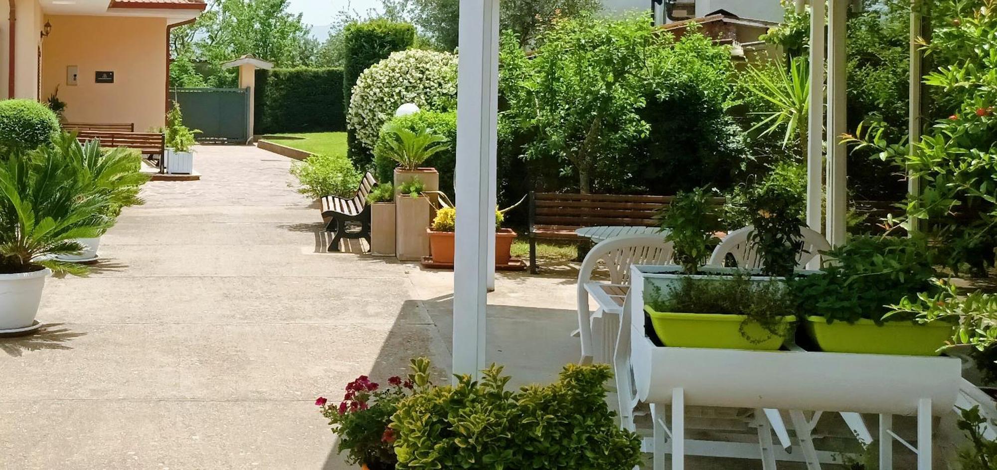 La Residenza Del Marchesato Bed & Breakfast Marano Marchesato Екстериор снимка